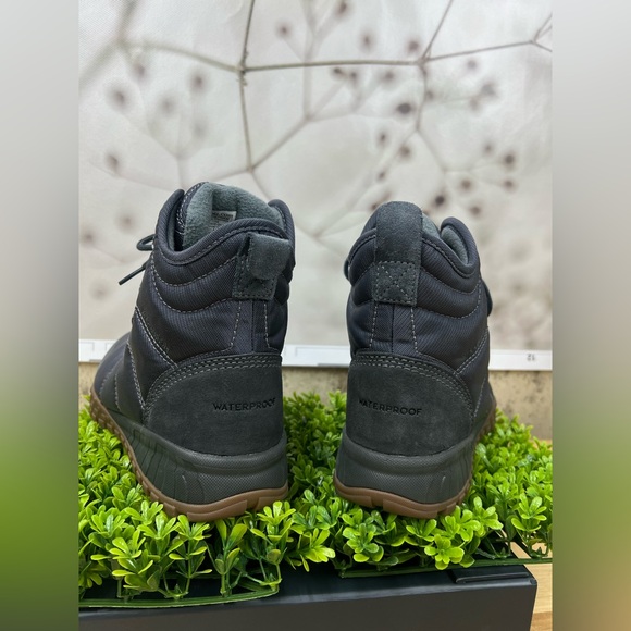 Columbia Men's Fairbanks™ Omni-Heat™ Hiking Boots size 8.5 - Picture 13 of 14